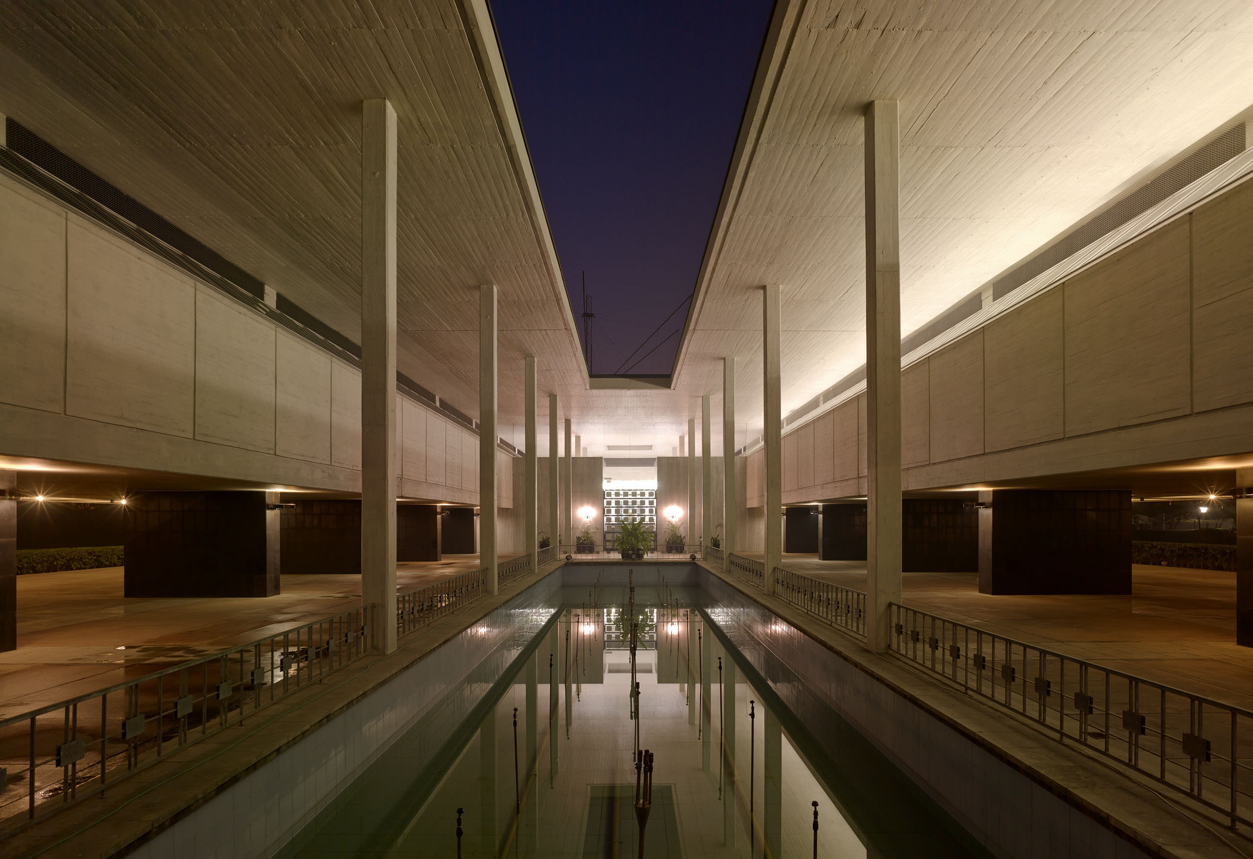 E11349 030789p j2560